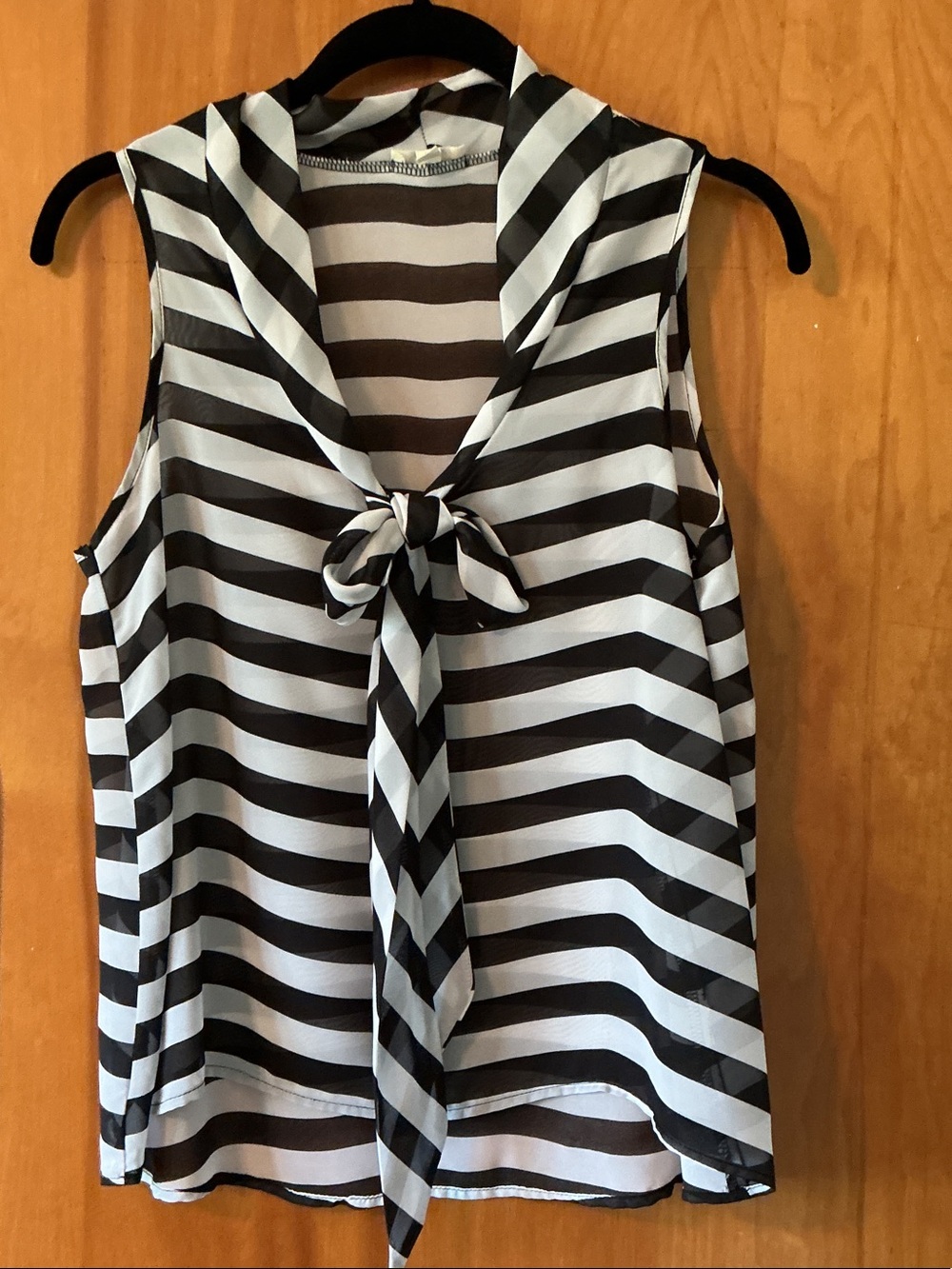 L8teR Black and White Striped Tie-Neck Sleeveless Blouse